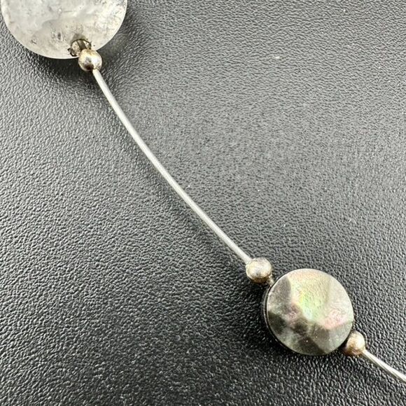 Silpada 925 Sterling Silver Quartz Shell Bead floating Necklace Guc - Picture 3 of 4